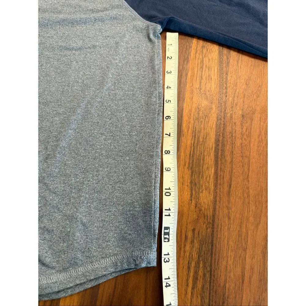 Bundle of Two Rumi + Ryder Gray Navy Heather Raglan Henley Baseball Tee Large